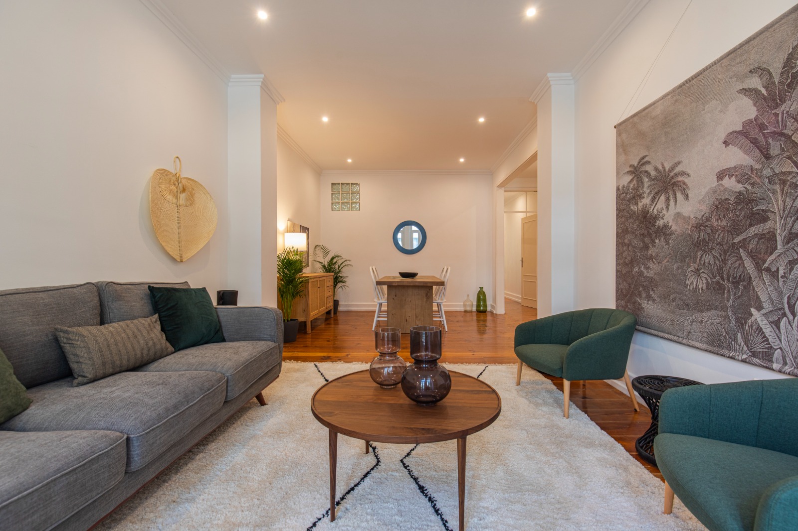 Vibrant Lisbon Escape with Private Patio